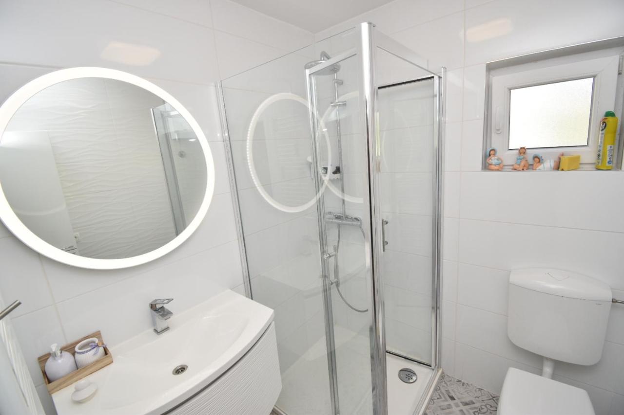 Apartament Helena House Bibinje Zewnętrze zdjęcie